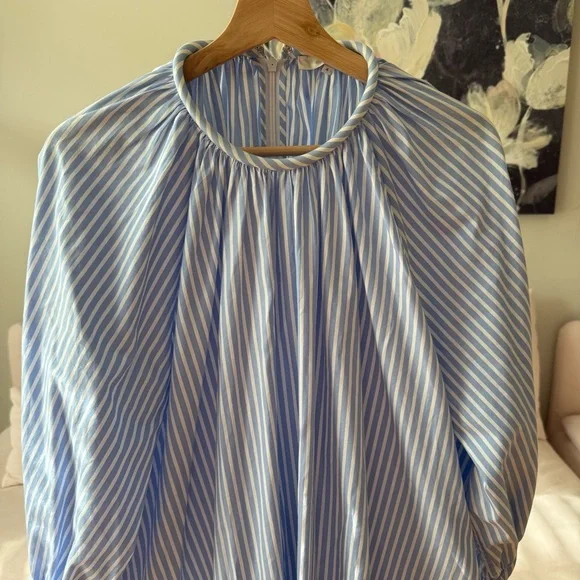 Beautiful Tibi Awning stripe dress size 4 *RUNS LARGE* - Picture 3 of 10